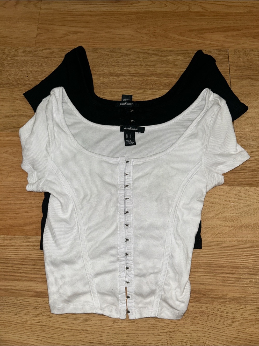 Ambiance White Hook-and-Eye Ribbed Scoop Crop Top